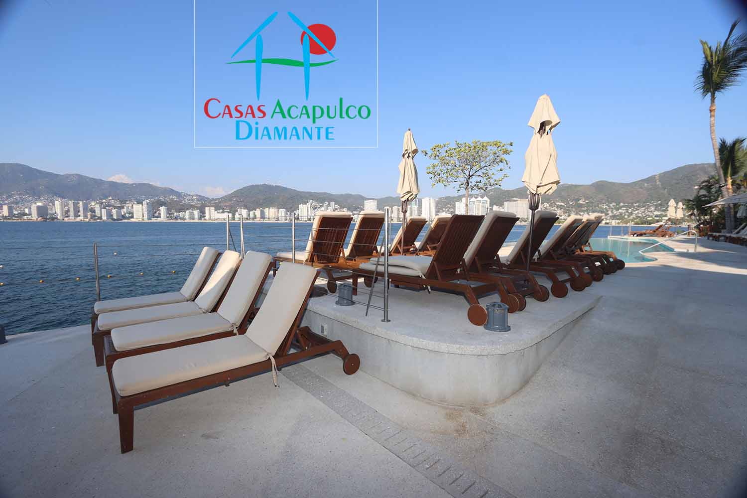 PortoChervo - Muelle y alberca 13 PortoChervo - Muelle y alberca 13